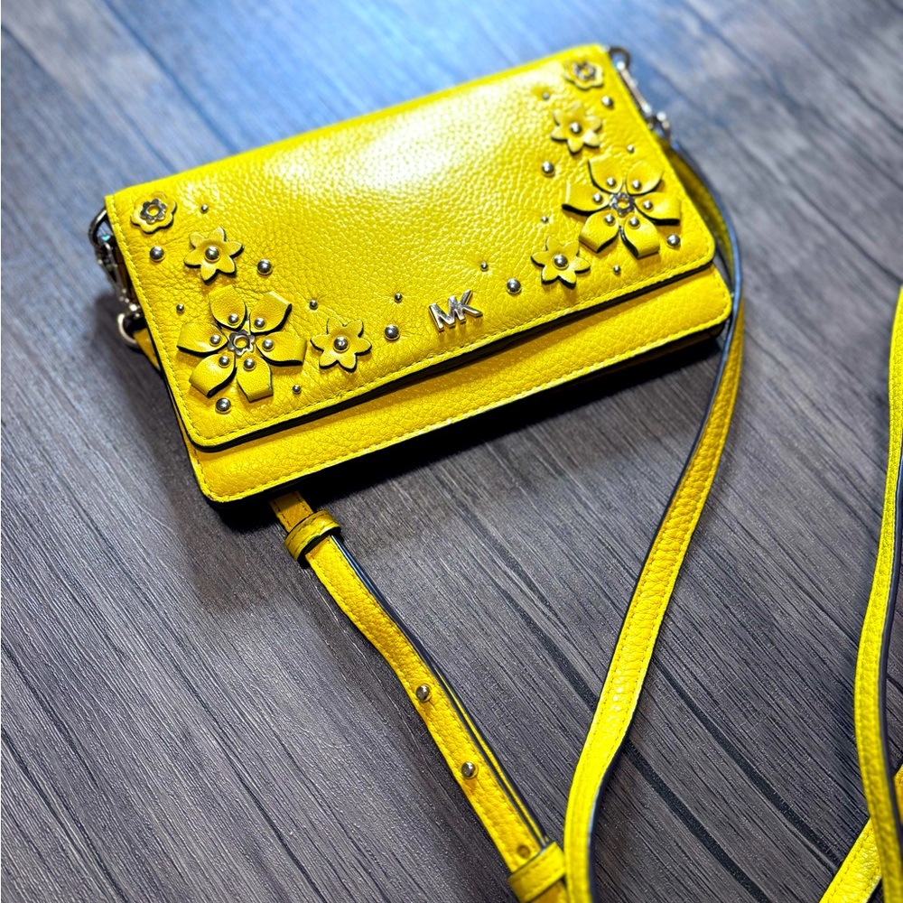 MICHAEL Michael Kors Yellow Crossbody Bag